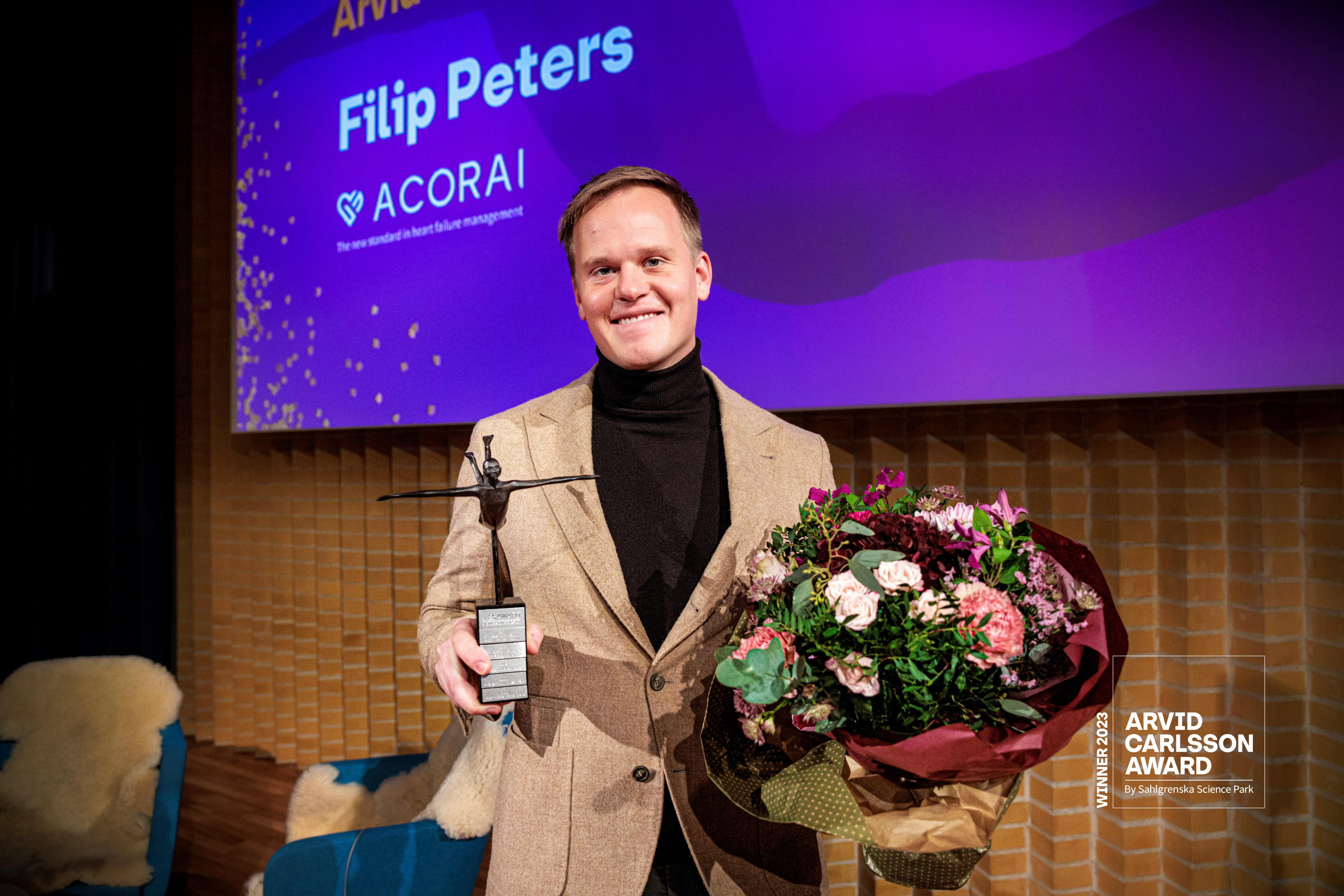 Filip Peters, Acorai